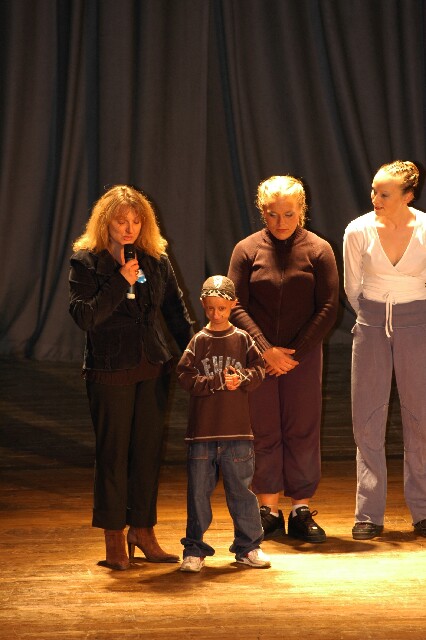 min 2005 11 12 telethon 107